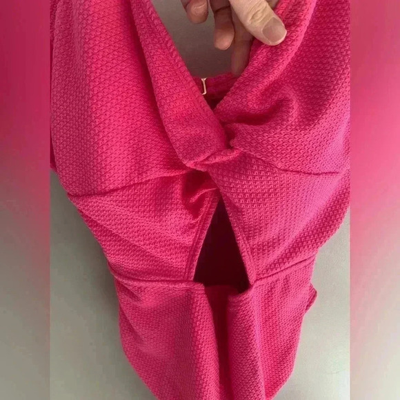Woman’s Decree Pink Adjustable Cheeky Peephole Texture  Plus OnePiece Swimsuit - Picture 2 of 7